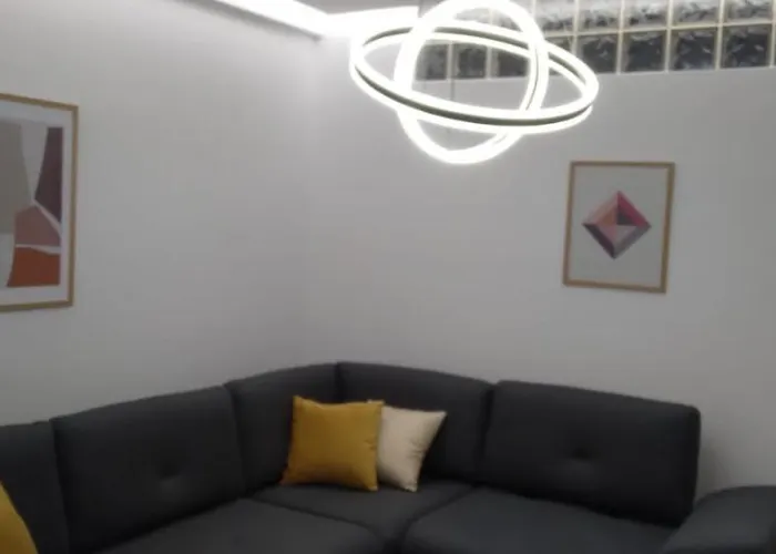 2a Near Blloku Area Tirana