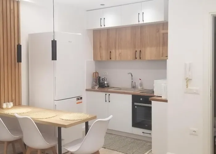 2a Near Blloku Area Apartment